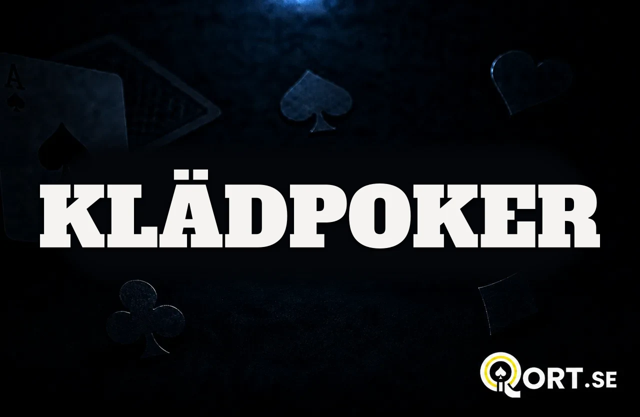 Mörkt kortbord med spelkort och färgsymboler och namnet Klädpoker